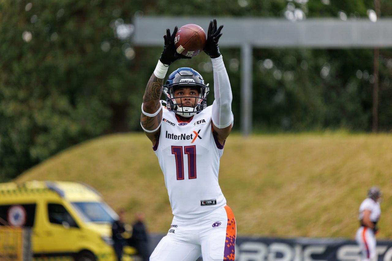 Normen Schumm Galaxy Wide Receiver 