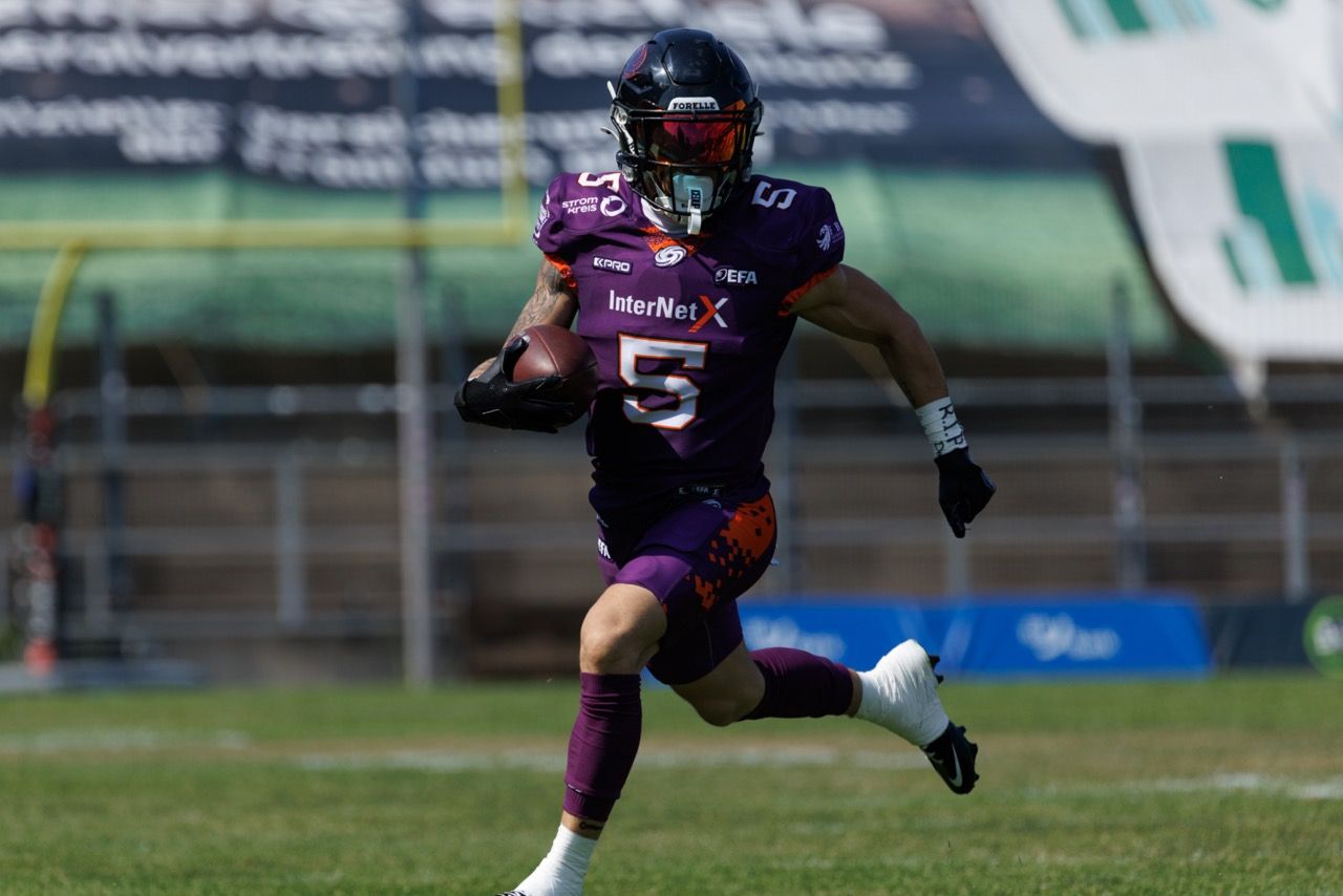 Paul Kavadia-Lenhardt #5 Wide Receiver